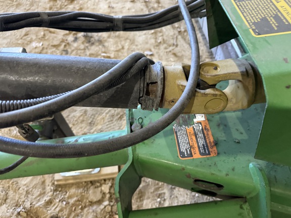 2021 John Deere 520 - Photo8