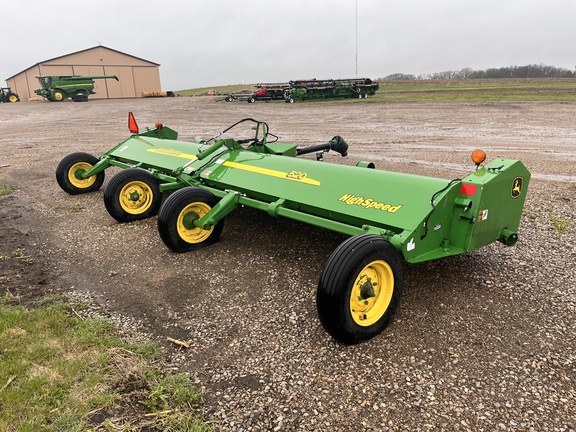2021 John Deere 520 - Photo1