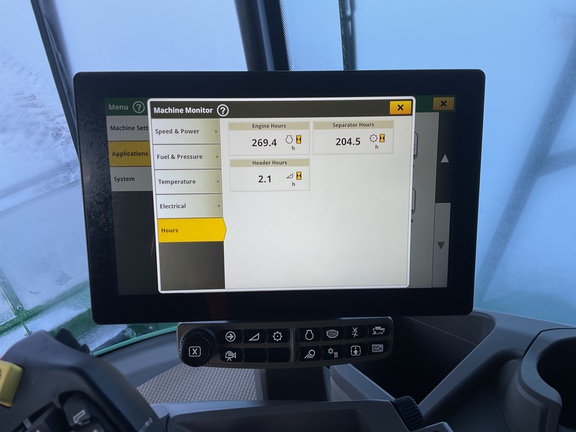 Used 2025 John Deere S7 800 Combines at Horizon Ag & Turf in Westlock, AB - Photo18