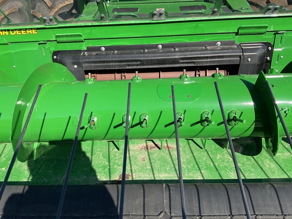 Used 2025 John Deere S7 800 Combines at Horizon Ag & Turf in Westlock, AB - Photo14