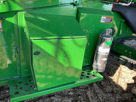 Used 2025 John Deere S7 800 Combines at Horizon Ag & Turf in Westlock, AB - Photo20