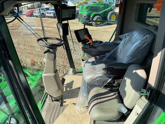 Used 2025 John Deere S7 800 Combines at Horizon Ag & Turf in Westlock, AB - Photo23