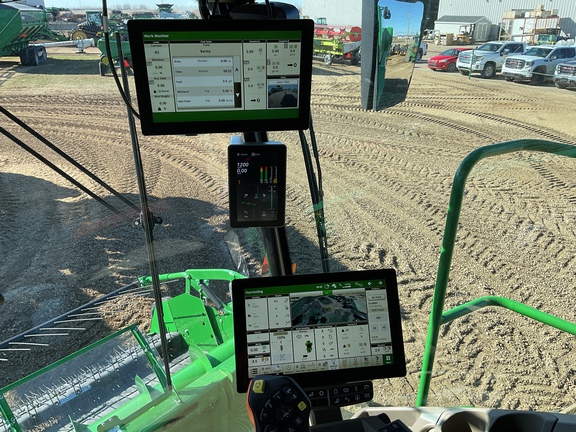 Used 2025 John Deere S7 800 Combines at Horizon Ag & Turf in Westlock, AB - Photo24