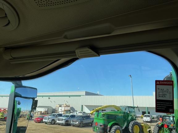 Used 2025 John Deere S7 800 Combines at Horizon Ag & Turf in Westlock, AB - Photo27