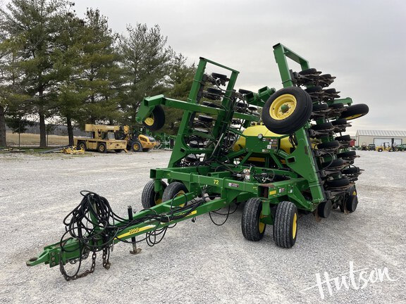 Photo of 2008 John Deere 1990