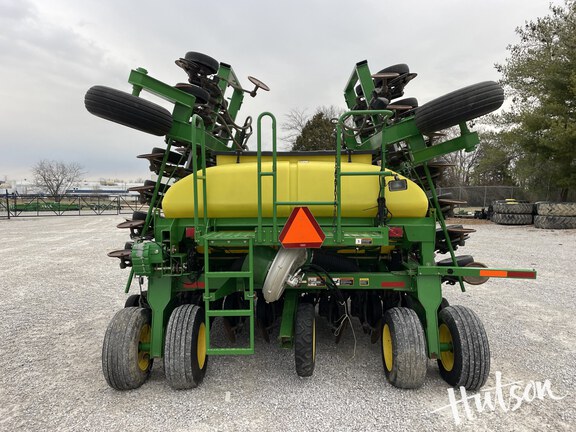 Photo of 2008 John Deere 1990