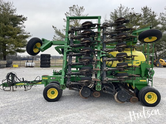 Photo of 2008 John Deere 1990
