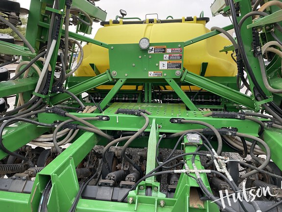 Photo of 2008 John Deere 1990