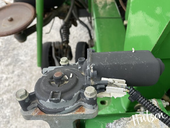 Photo of 2008 John Deere 1990