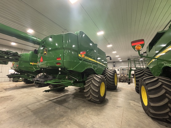 2023 John Deere S790 - Photo6
