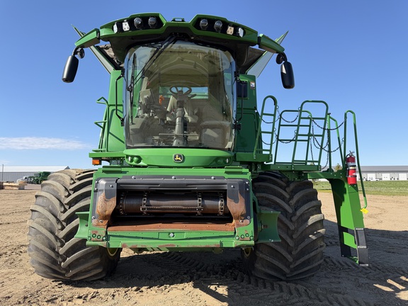 2023 John Deere S790 - Photo8