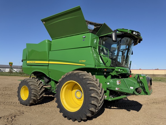  John Deere S790
