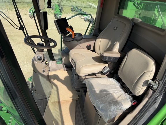 2023 John Deere S790 - Photo39