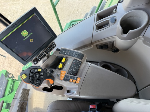 2023 John Deere S790 - Photo42