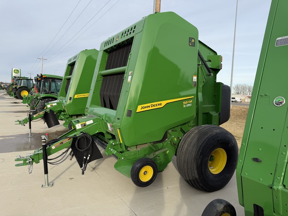 2025 John Deere 561M - Photo3