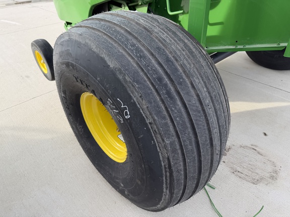 2025 John Deere 561M - Photo14