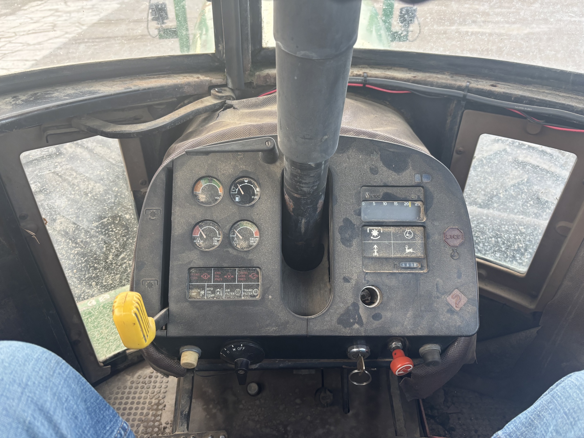 1982 John Deere 8650 Image 16