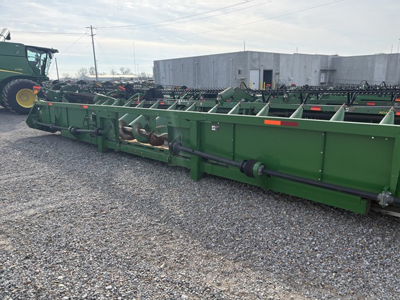 Photo of 2018 John Deere 716C