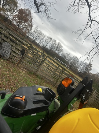 Photo of 2024 John Deere 5067E