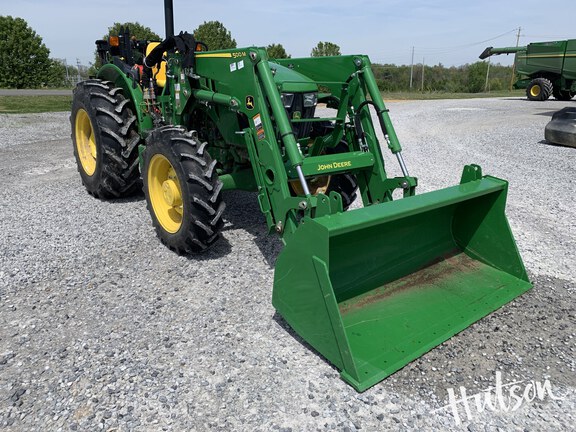 Photo of 2024 John Deere 5067E