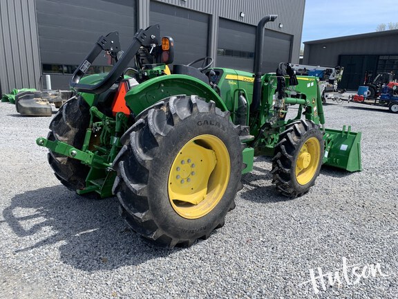 Photo of 2024 John Deere 5067E