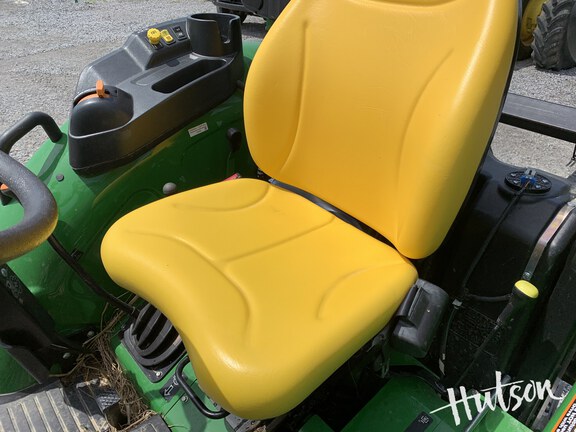 Photo of 2024 John Deere 5067E
