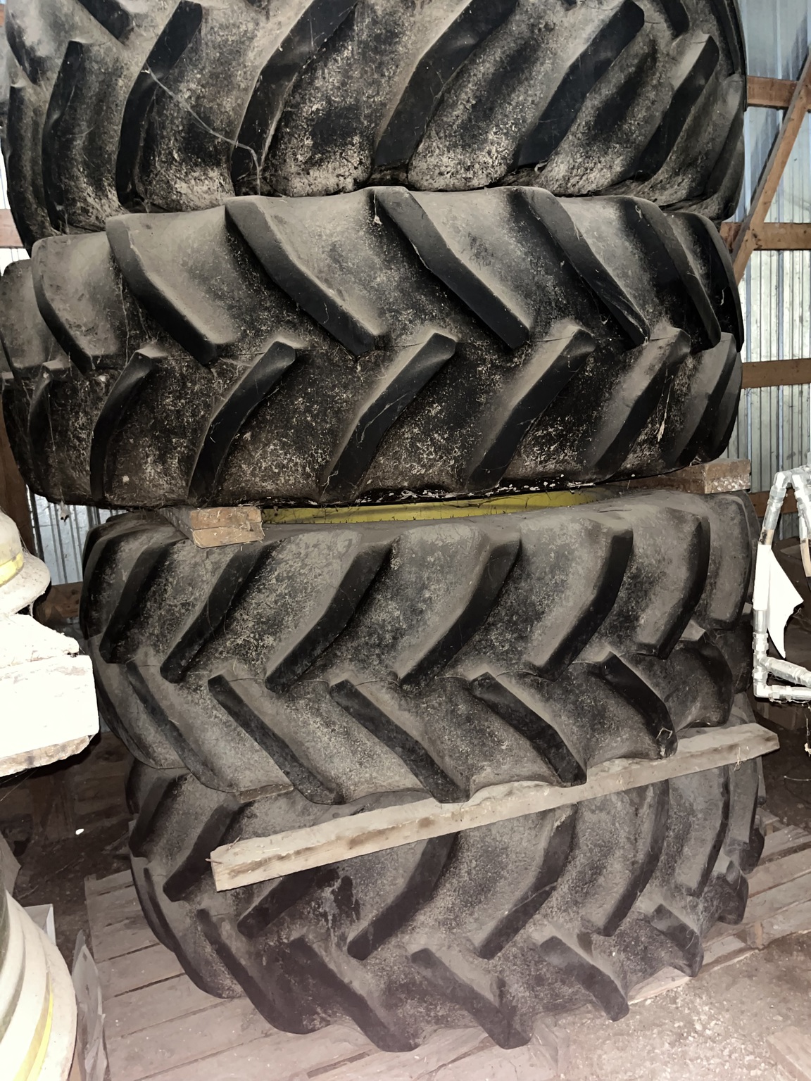 2006 John Deere 4920 Image 24