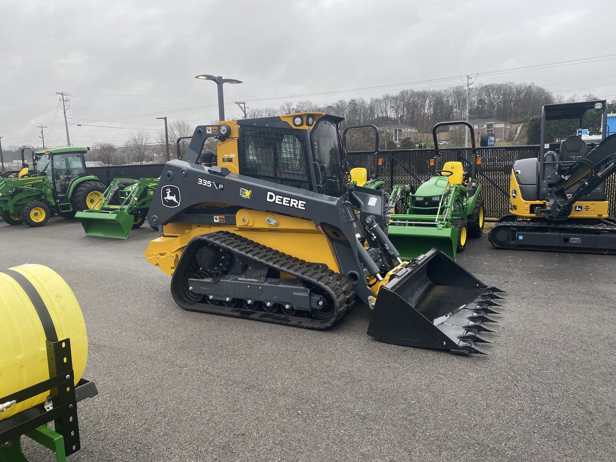 2025 John Deere 335 P Image 2