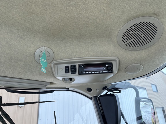 2025 John Deere 9700 - Photo14