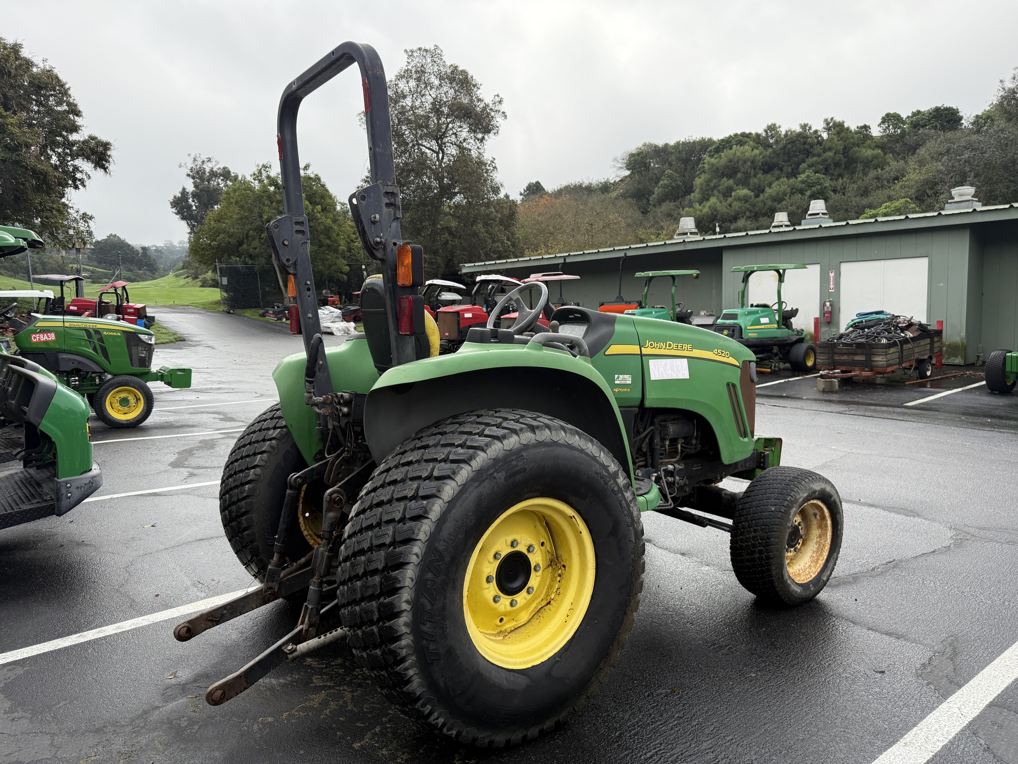 2005 John Deere 4520 Image 6