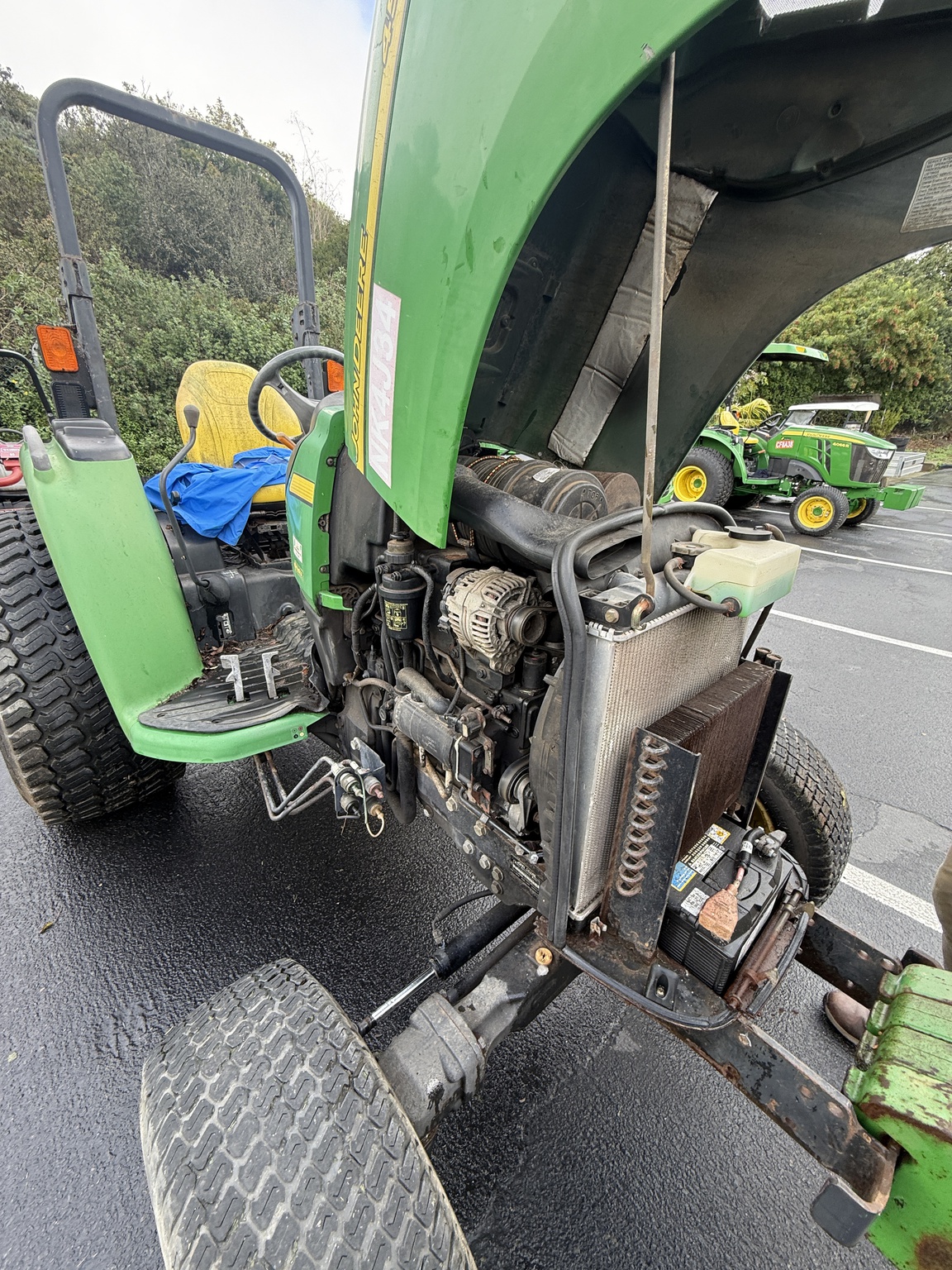 2005 John Deere 4520 Image 11