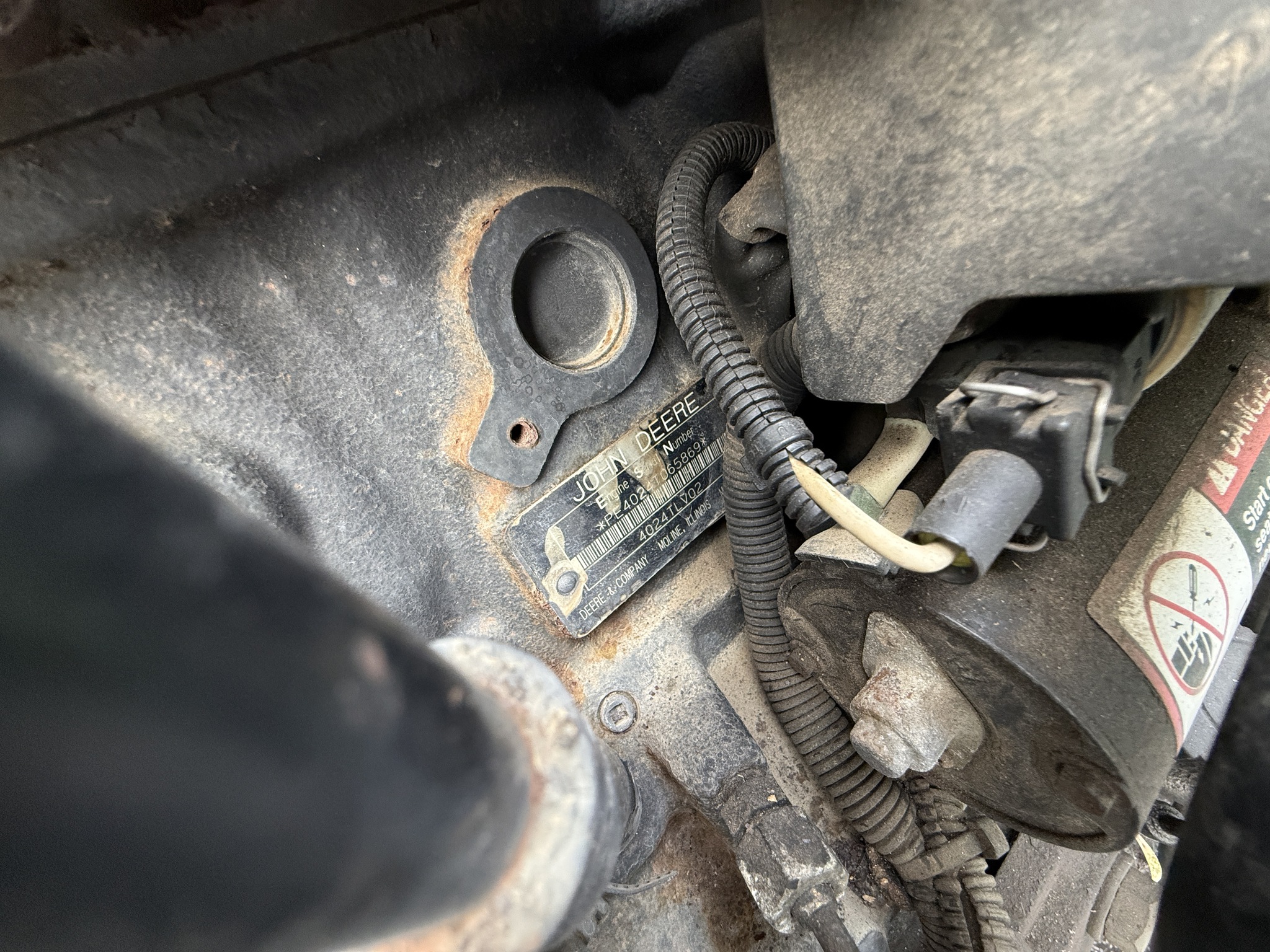 2005 John Deere 4520 Image 13