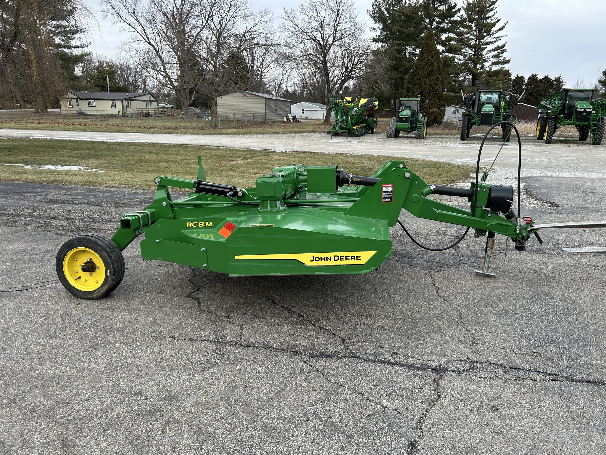 2023 John Deere RC8M Image 1