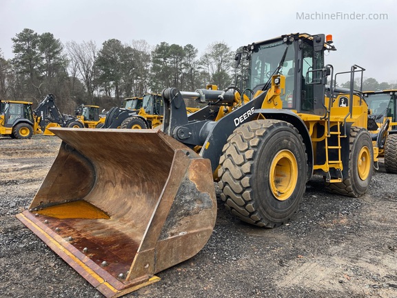 744 X-Tier | Wheel Loader | John Deere
