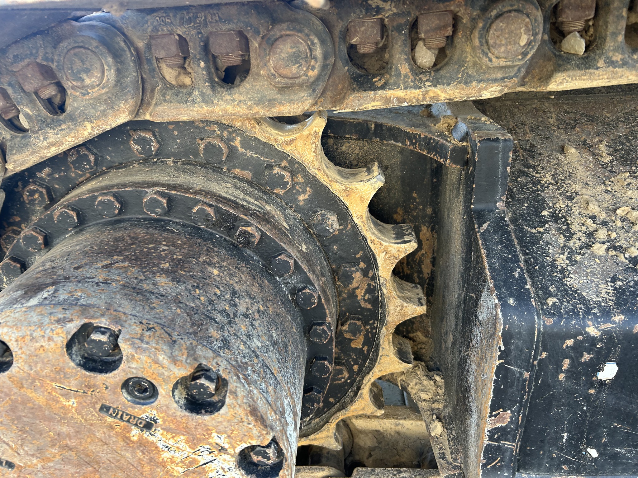 2014 Hitachi ZX225USRLC-5 Image 11