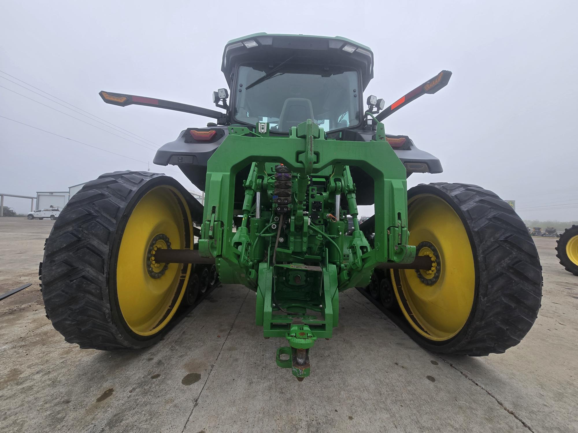 2023 John Deere 8RT 410 Image 7