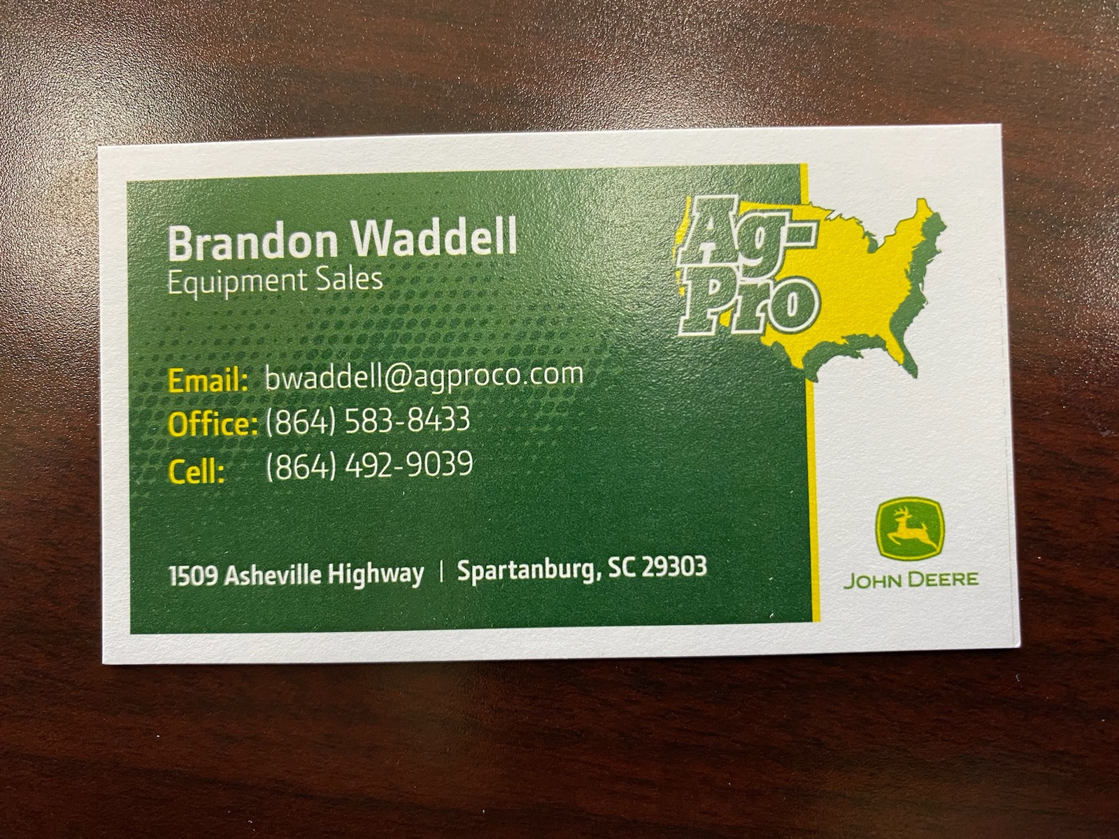 2025 John Deere X570 Image 9