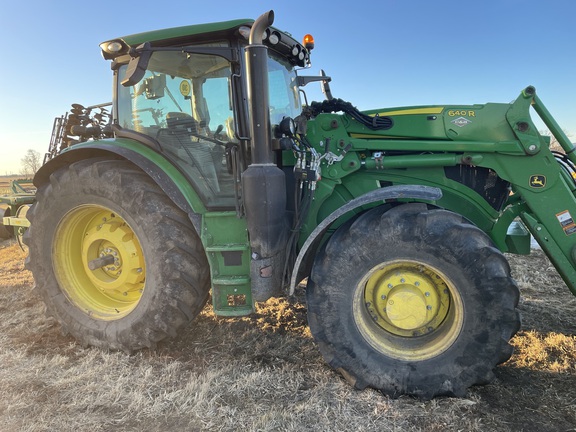 2025 John Deere 6R 155 - Photo8