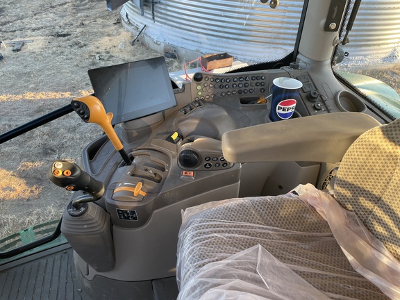 2025 John Deere 6R 155 - Photo5