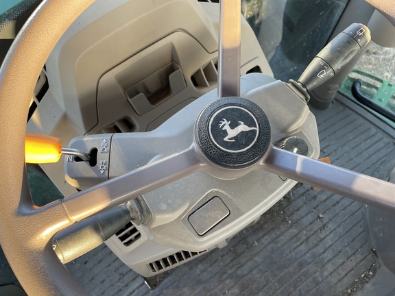 2025 John Deere 6R 155 - Photo3