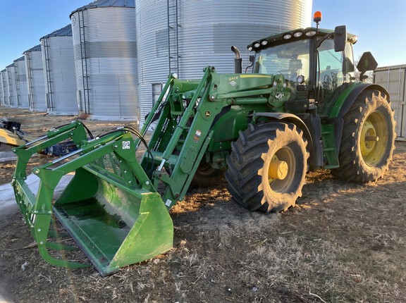  John Deere 6R 155