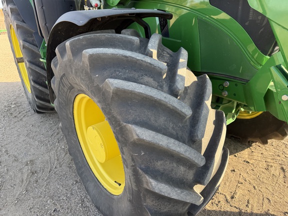 2025 John Deere 6R 155 - Photo12