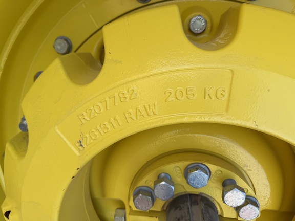 2025 John Deere 6R 155 - Photo15
