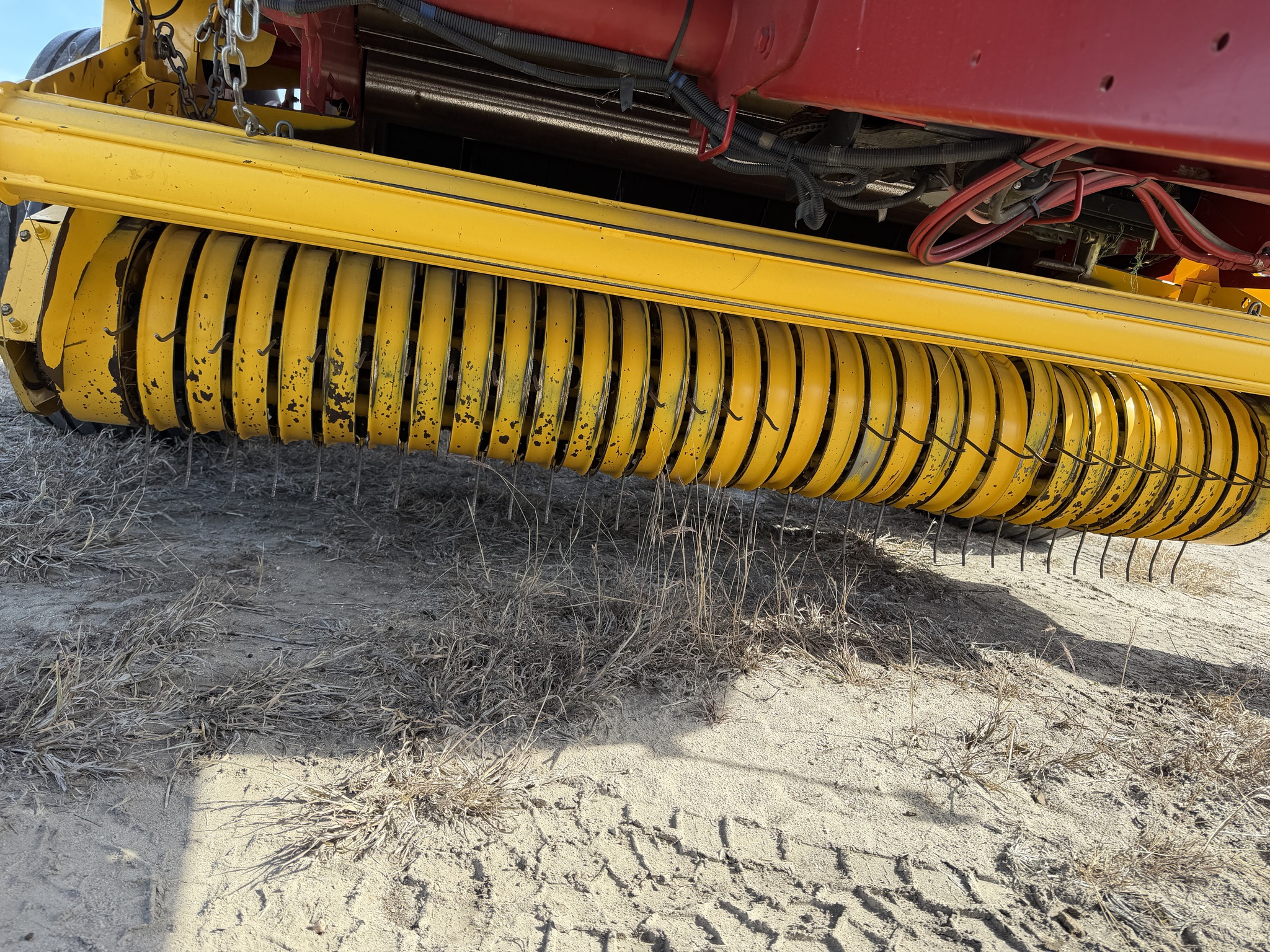 2020 New Holland Rollbelt 560 Image 6