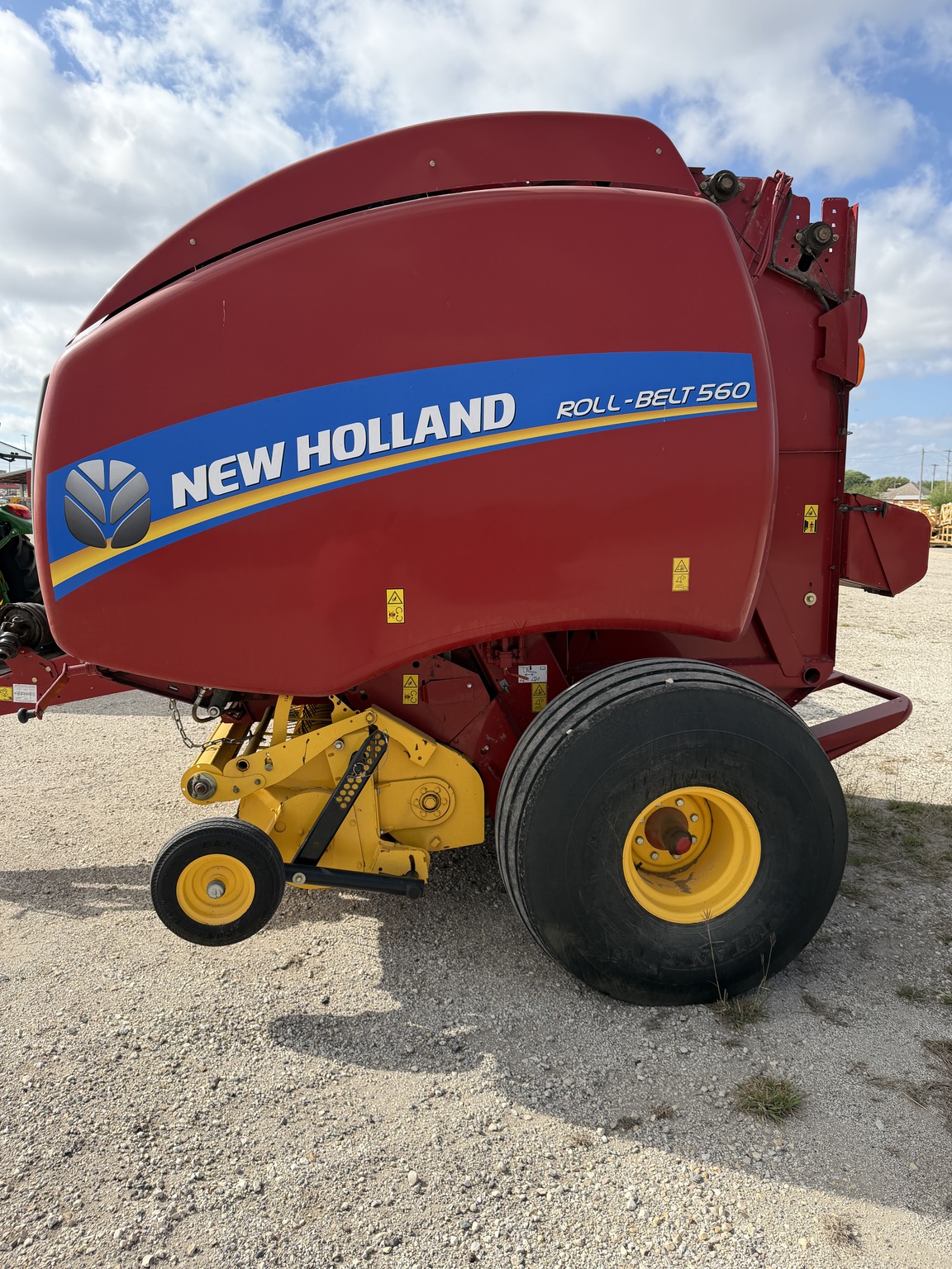 2020 New Holland Rollbelt 560 Image 2