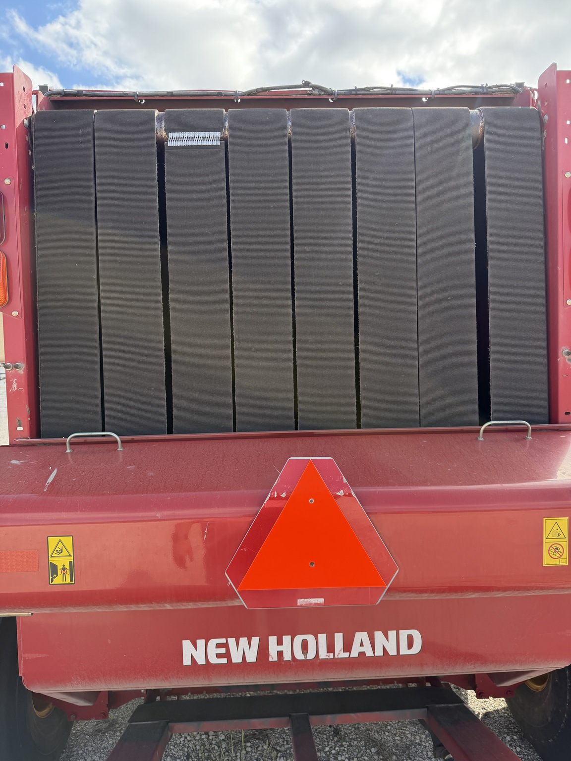 2020 New Holland Rollbelt 560 Image 7