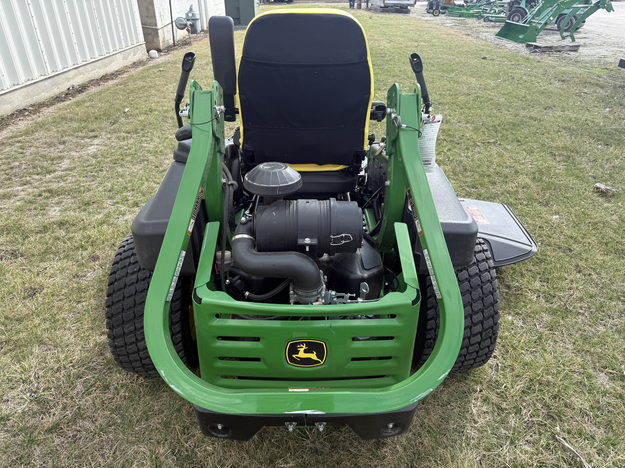 2025 John Deere Z950R Image 2
