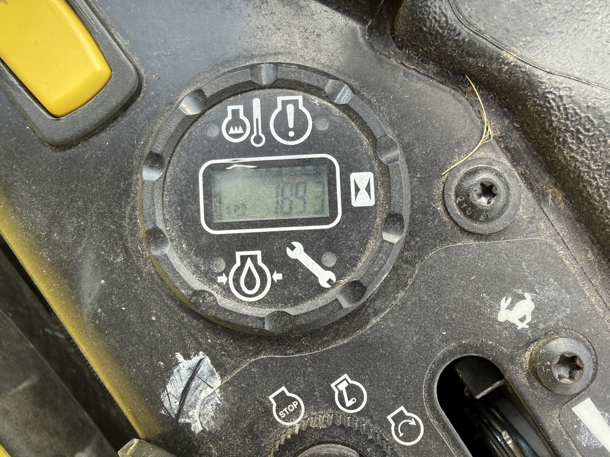 2025 John Deere Z950R Image 6