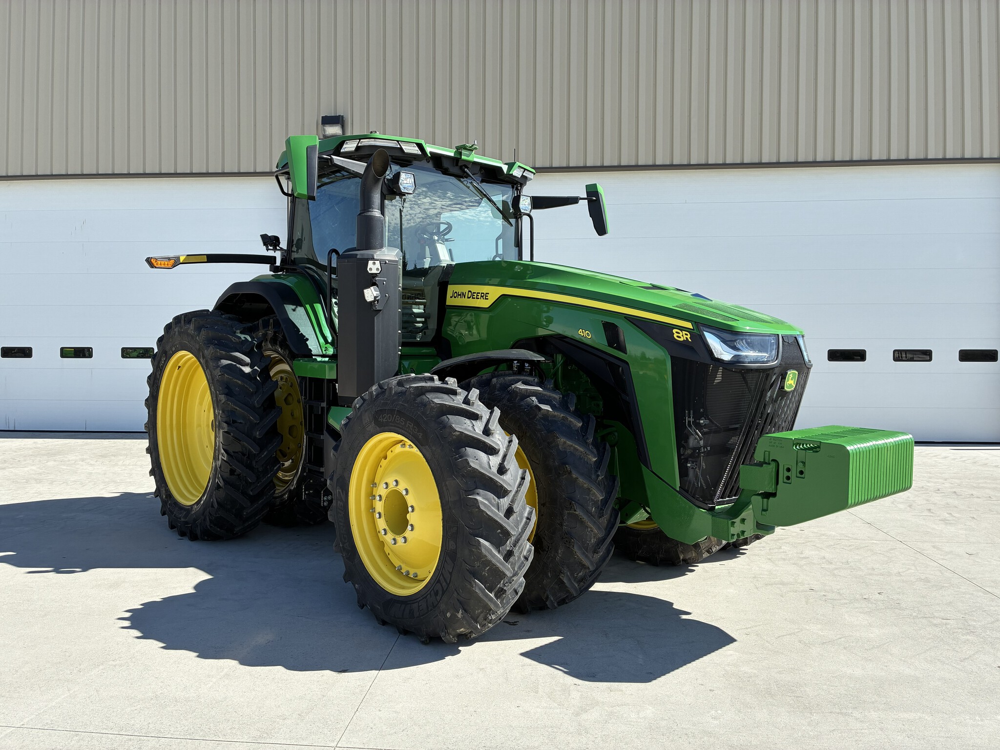 2023 John Deere 8R 410 Image 1