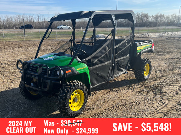  John Deere 825M